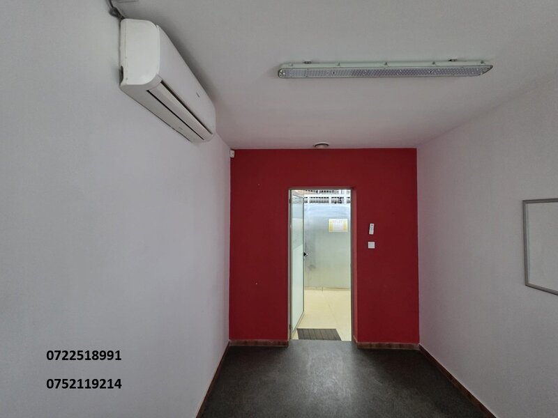 Spatiu depozitare+birouri, Titan, Republica